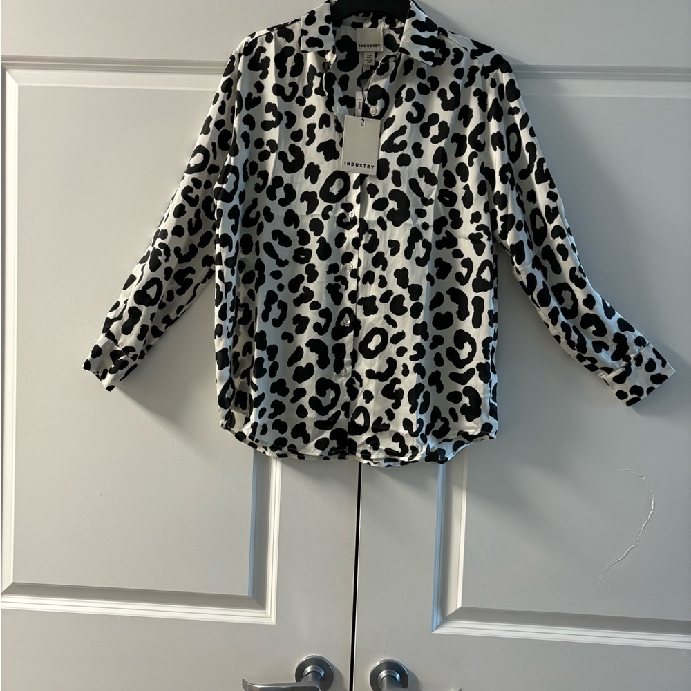 Blak and white blouse women’s sp